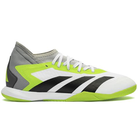 adidas futsal.